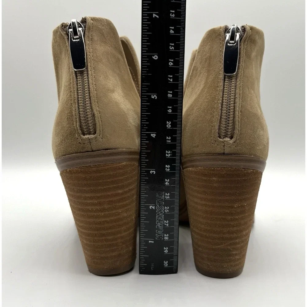 STEVE MADDEN Camryn Booties Women's Size 8.5 Beige Suede Leather‎ Cowboy Boot